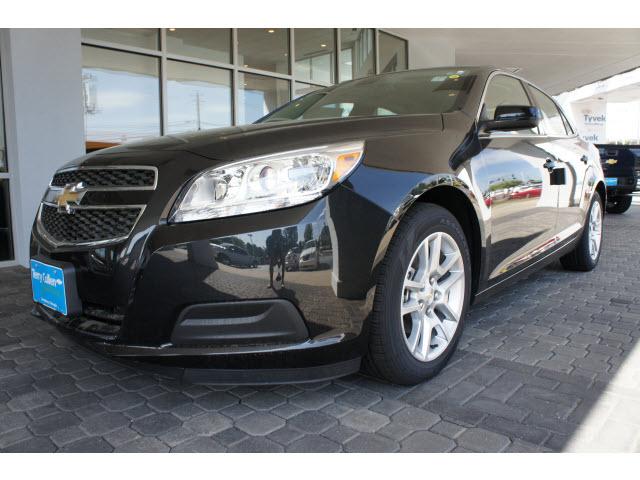 Photo of 2013 Chevrolet Malibu