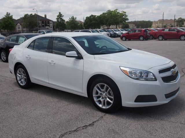 Photo of 2013 Chevrolet Malibu