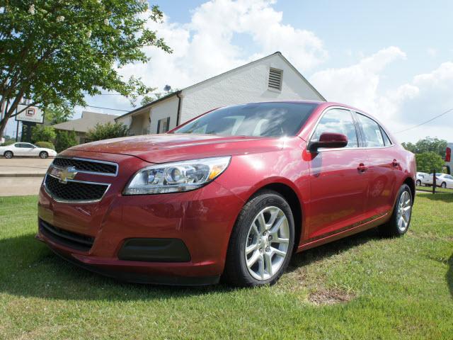 Photo of 2013 Chevrolet Malibu