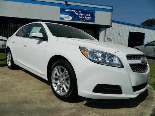 Photo of 2013 Chevrolet Malibu