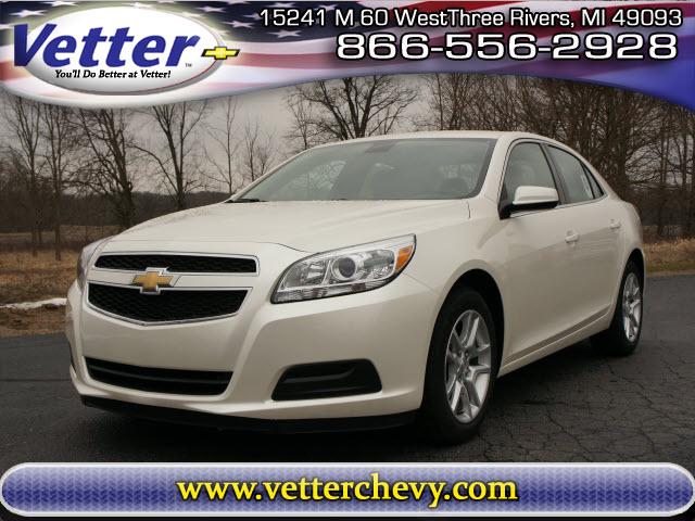 Photo of 2013 Chevrolet Malibu