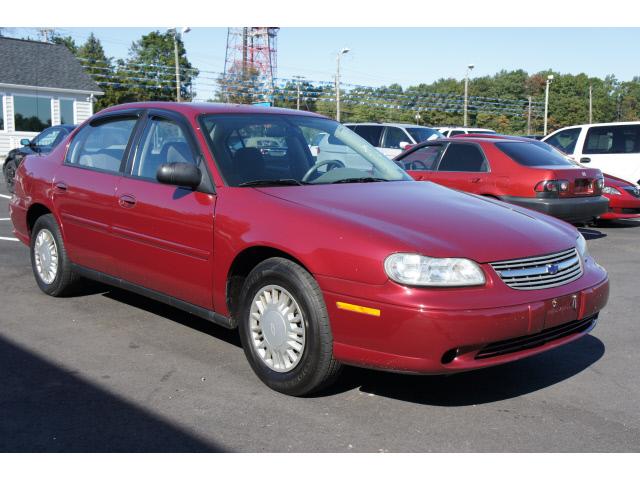 Photo of 2004 Chevrolet Classic