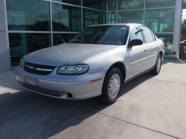 Photo of 2003 Chevrolet Malibu