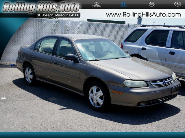 Photo of 2000 Chevrolet Malibu