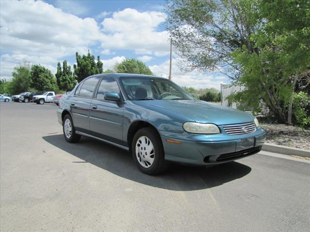 Photo of 1997 Chevrolet Malibu