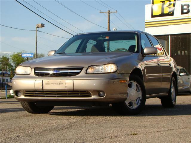 Photo of 2000 Chevrolet Malibu