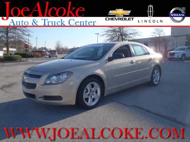 Photo of 2011 Chevrolet Malibu