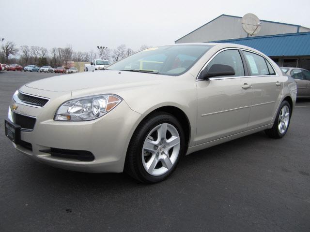 Photo of 2011 Chevrolet Malibu