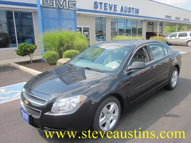 Photo of 2012 Chevrolet Malibu