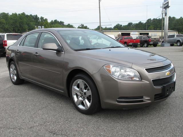 Photo of 2010 Chevrolet Malibu