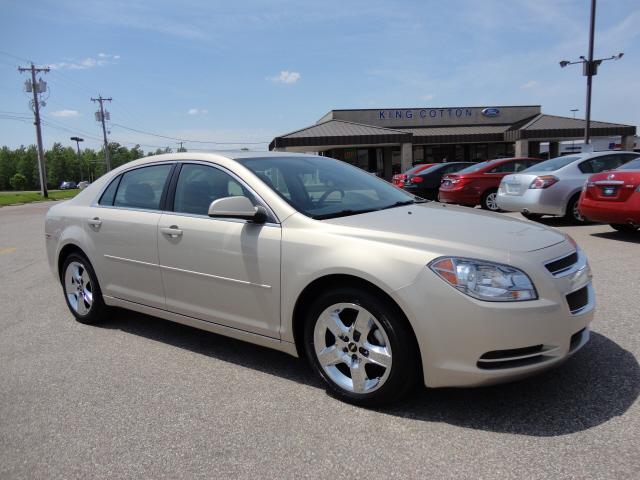 Photo of 2010 Chevrolet Malibu