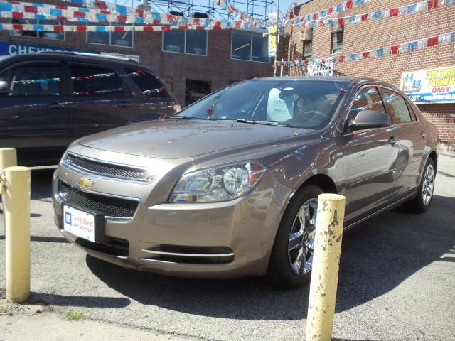 Photo of 2010 Chevrolet Malibu