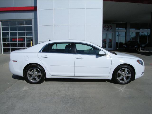 Photo of 2011 Chevrolet Malibu