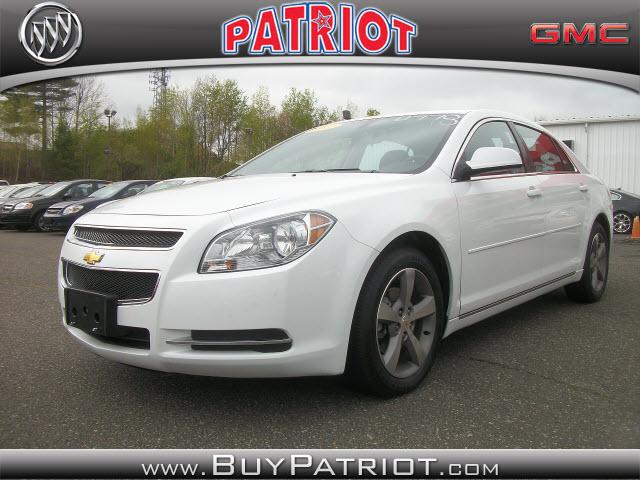 Photo of 2011 Chevrolet Malibu