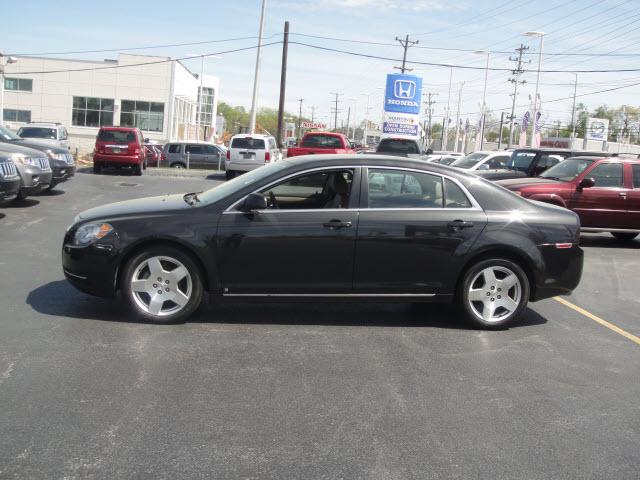 Photo of 2010 Chevrolet Malibu