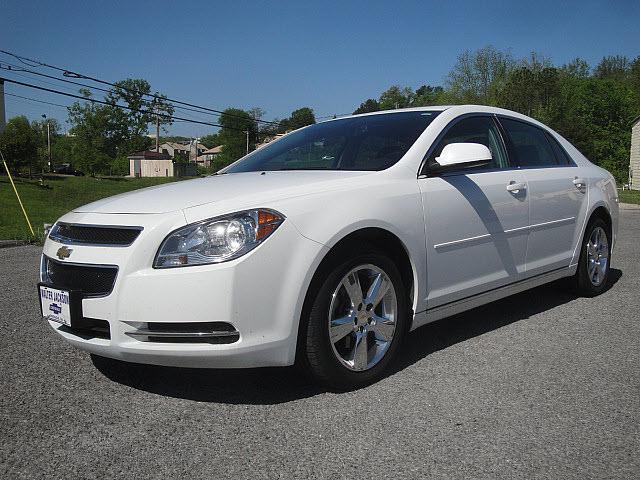 Photo of 2011 Chevrolet Malibu