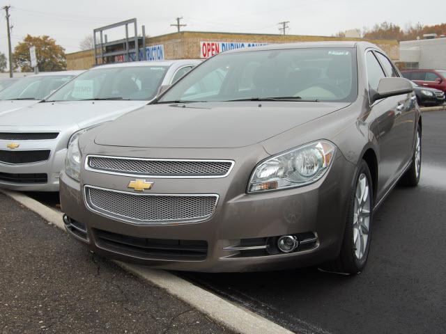 Photo of 2011 Chevrolet Malibu