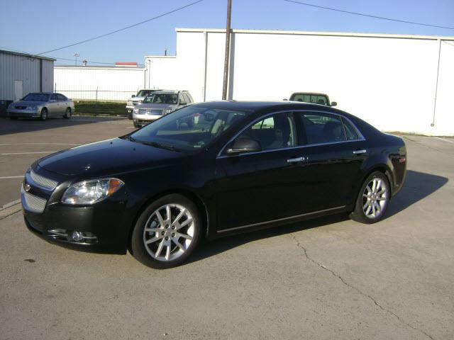 Photo of 2011 Chevrolet Malibu