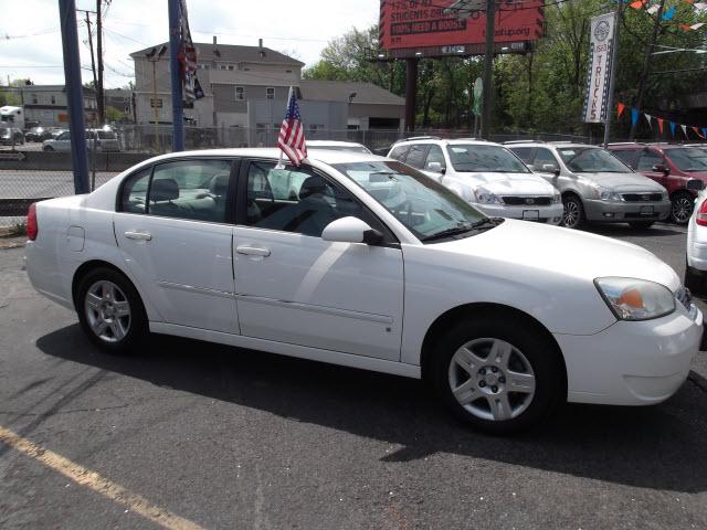 Photo of 2006 Chevrolet Malibu