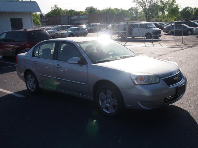 Photo of 2006 Chevrolet Malibu