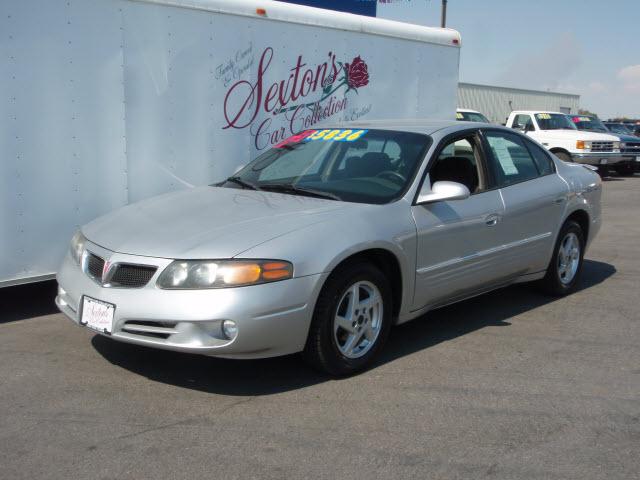 Photo of 2003 Pontiac Bonneville