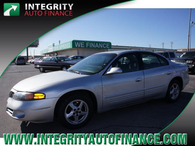 Photo of 2002 Pontiac Bonneville