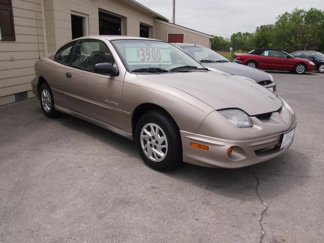 Photo of 2000 Pontiac Sunfire