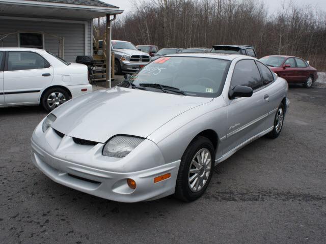Photo of 2002 Pontiac Sunfire