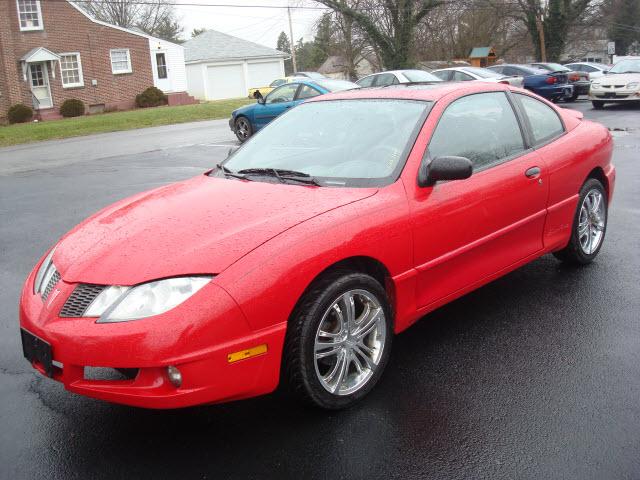 Photo of 2003 Pontiac Sunfire