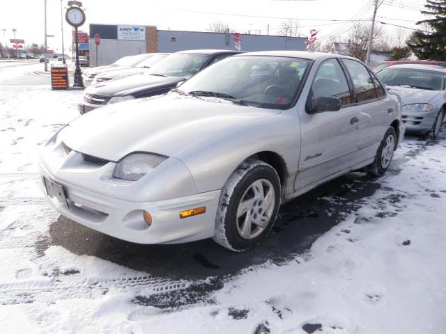 Photo of 2001 Pontiac Sunfire