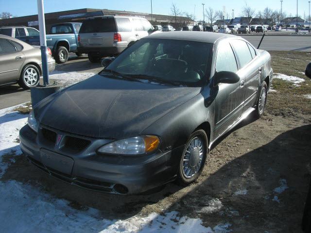 Photo of 2005 Pontiac Grand Am