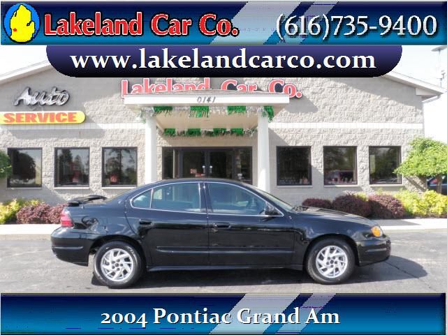 Photo of 2004 Pontiac Grand Am