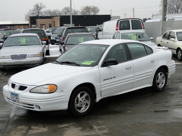 Photo of 2000 Pontiac Grand Am