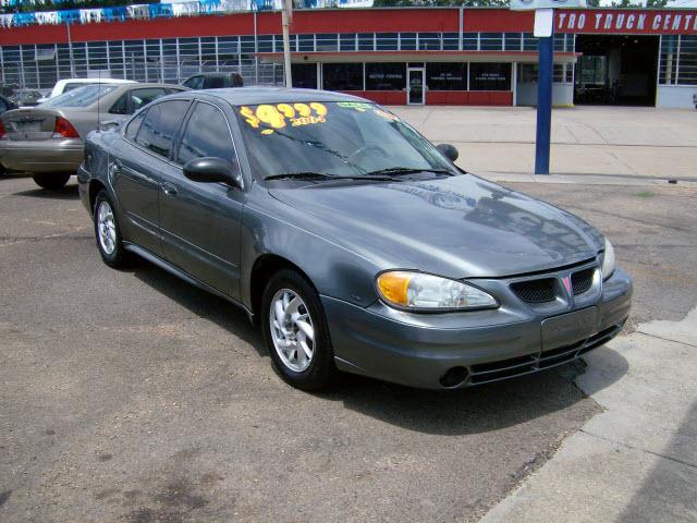 Photo of 2004 Pontiac Grand Am