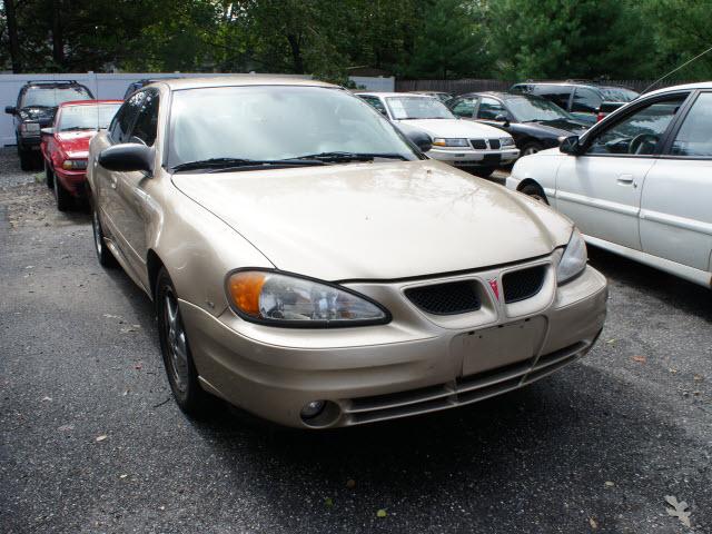 Photo of 2003 Pontiac Grand Am