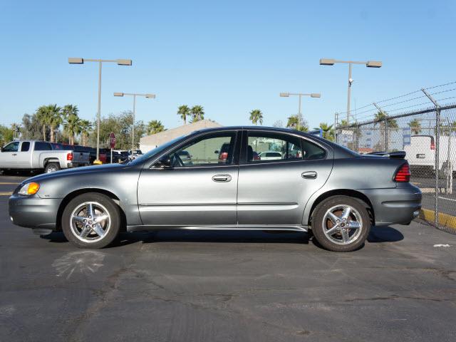 Photo of 2004 Pontiac Grand Am