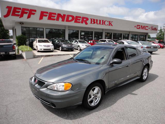 Photo of 2004 Pontiac Grand Am