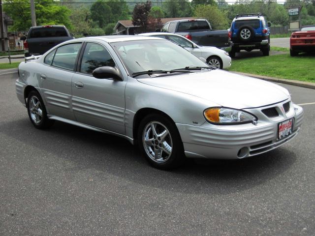 Photo of 2002 Pontiac Grand Am