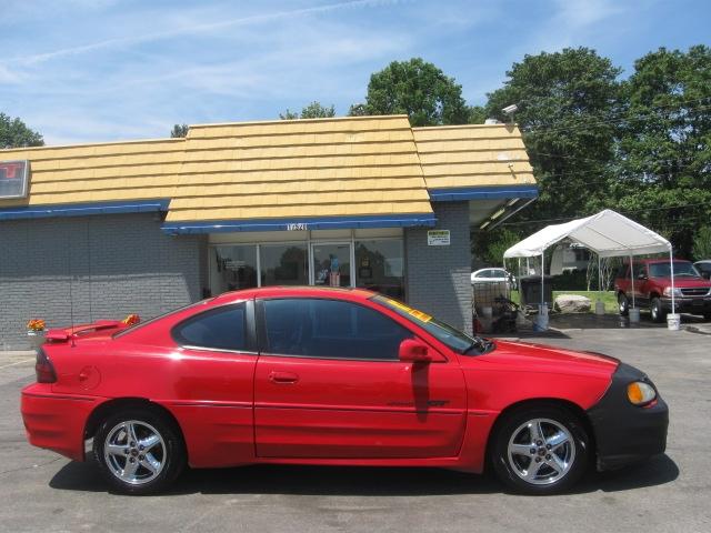 Photo of 2002 Pontiac Grand Am