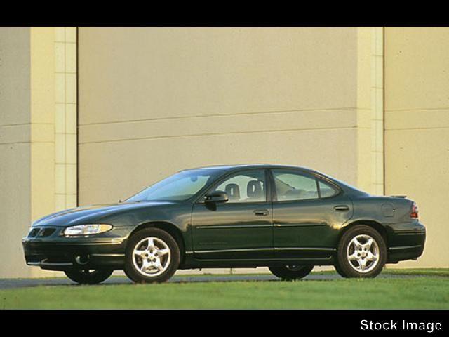 Photo of 1999 Pontiac Grand Prix