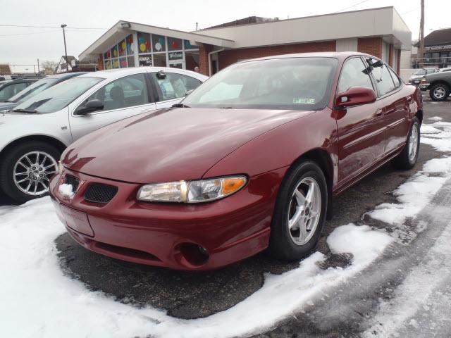 Photo of 2003 Pontiac Grand Prix