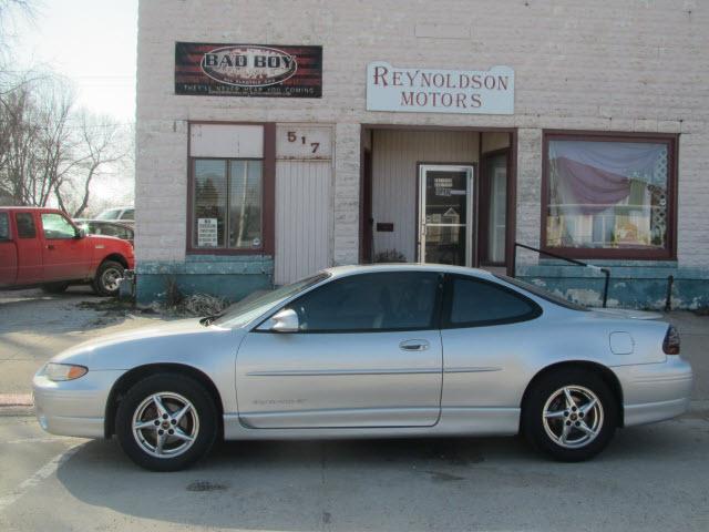 Photo of 2002 Pontiac Grand Prix