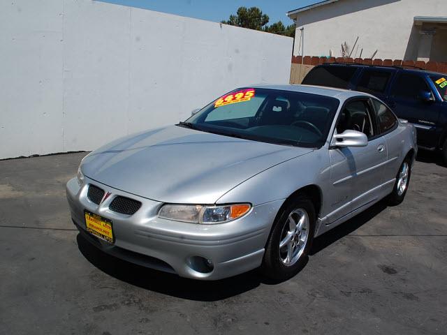 Photo of 2001 Pontiac Grand Prix