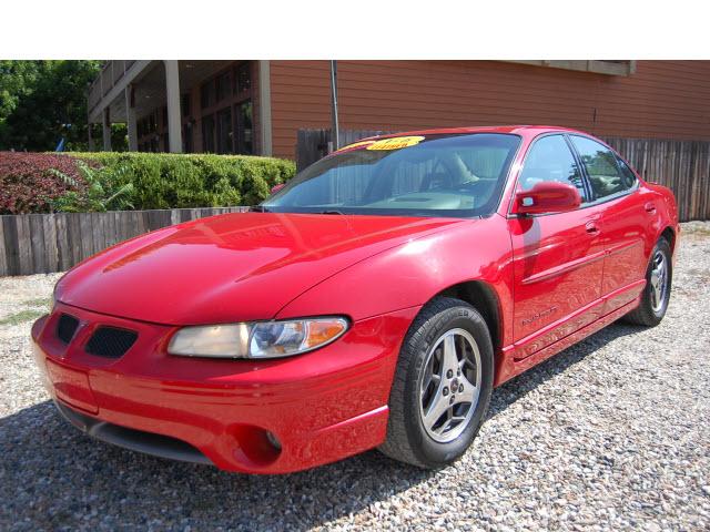 Photo of 2001 Pontiac Grand Prix