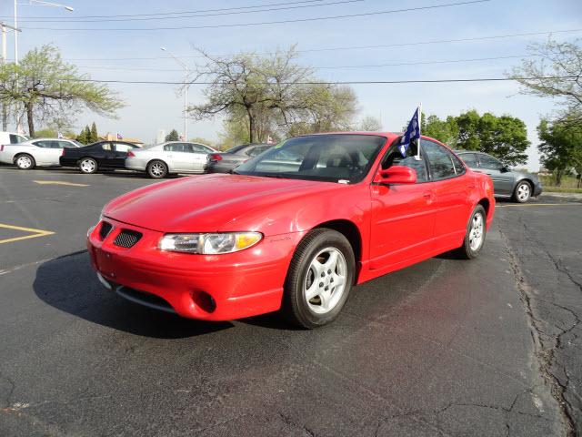 Photo of 1997 Pontiac Grand Prix