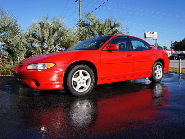 Photo of 1997 Pontiac Grand Prix
