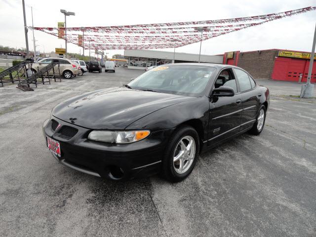 Photo of 2001 Pontiac Grand Prix