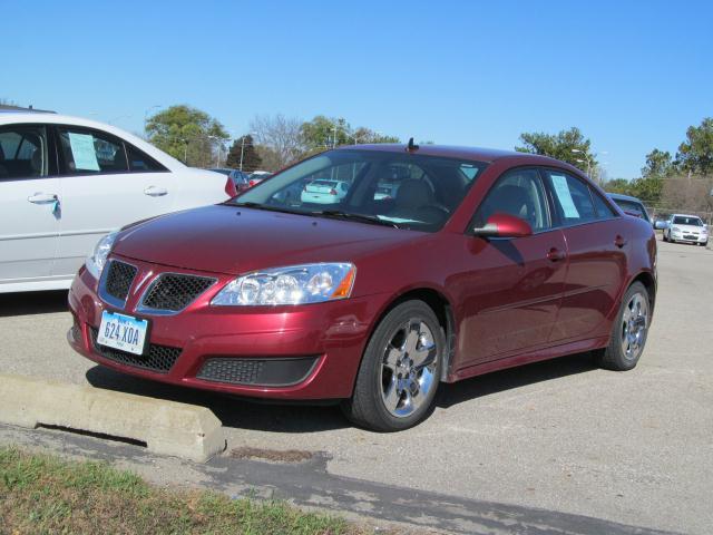 Photo of 2010 Pontiac G6