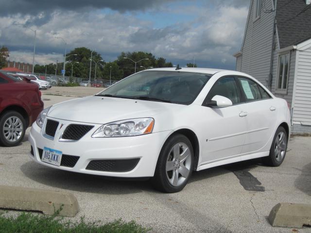 Photo of 2010 Pontiac G6