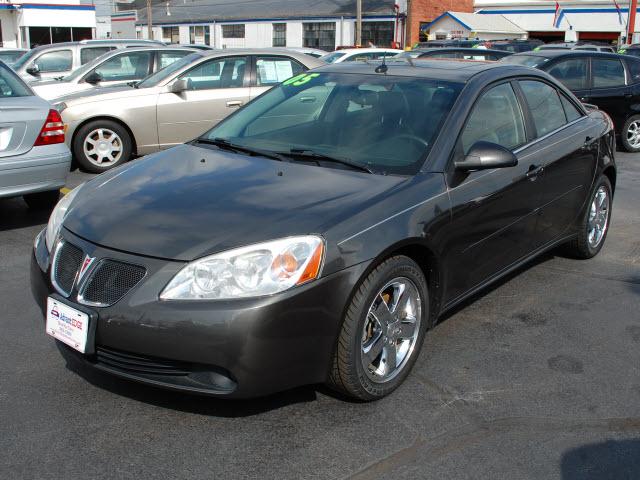 Photo of 2005 Pontiac G6